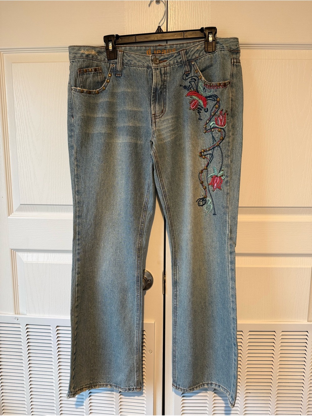 d. jeans women’s embroidered flare leg light wash denim jeans size 14 plus size